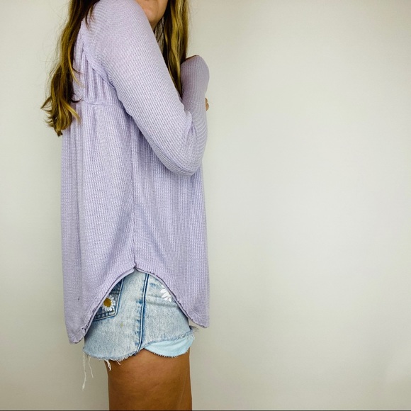 Free people light purple oversized Henley thermal - Picture 4 of 5